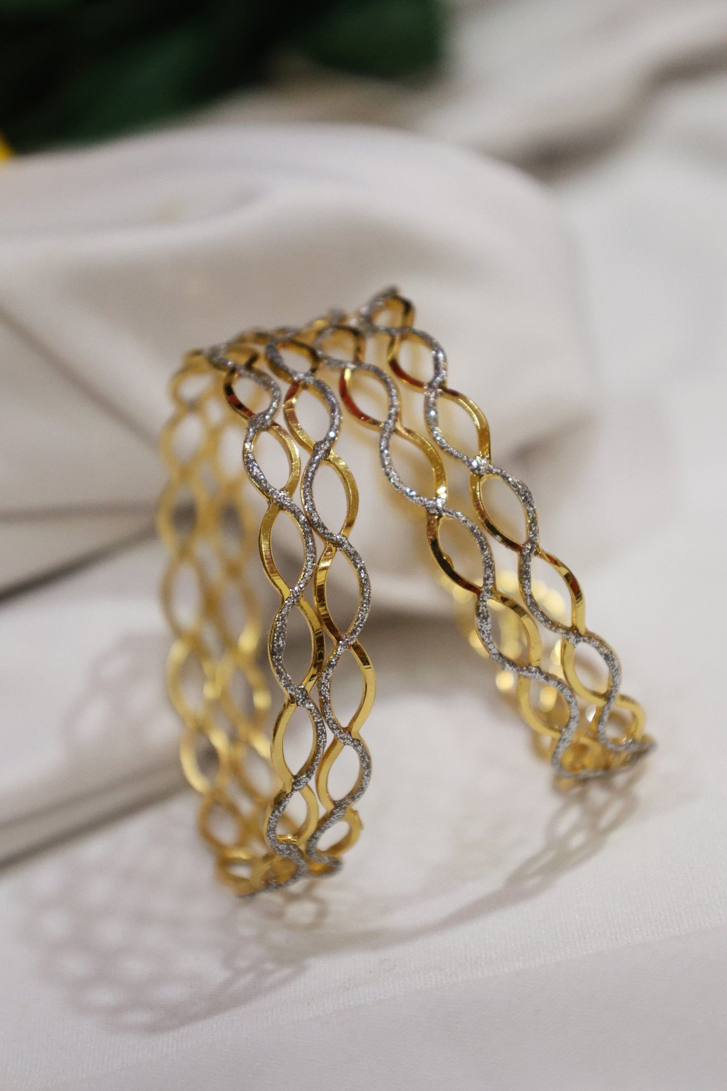 Dual-Tone Intertwined Bangles
