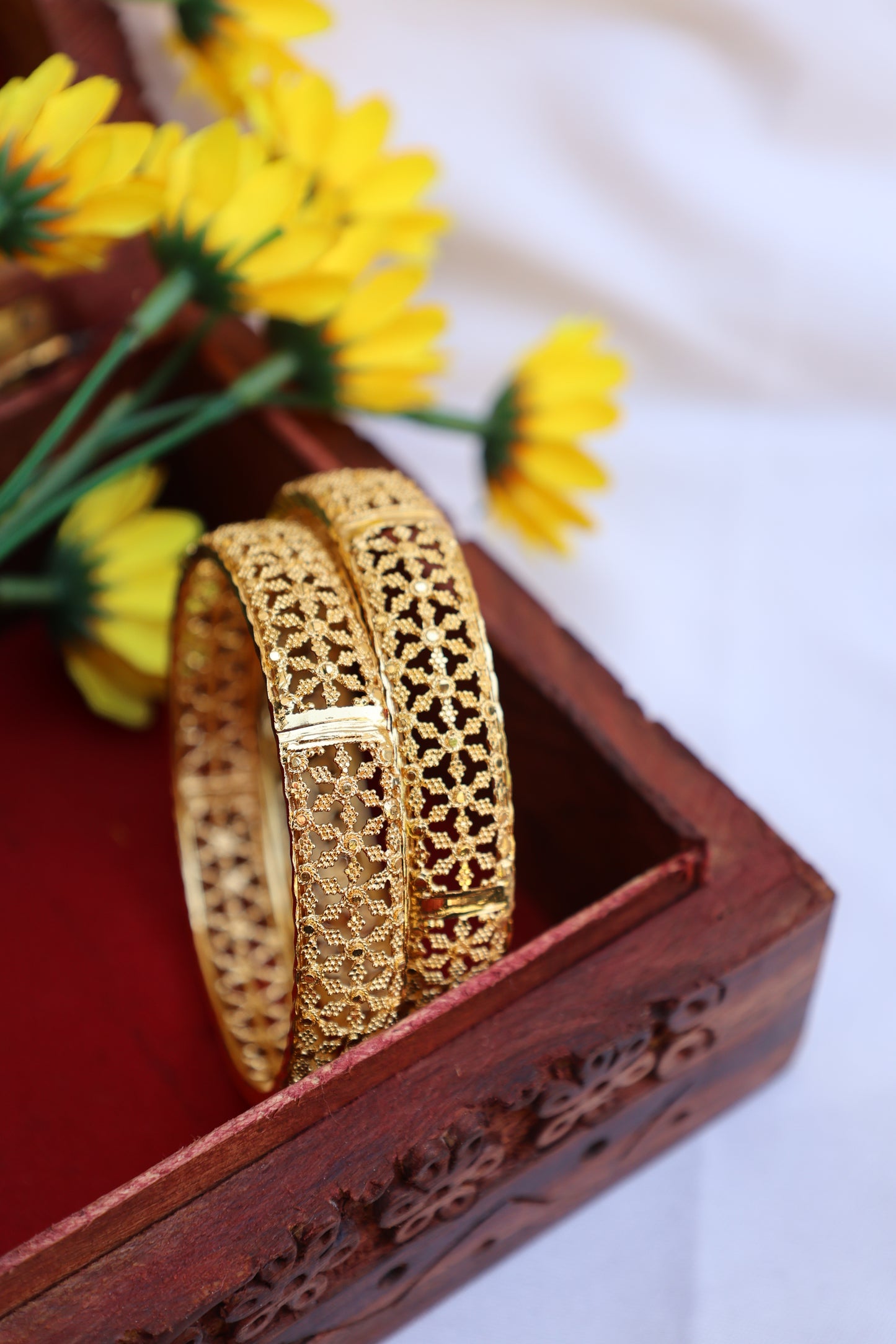 Ornate Bangle Set