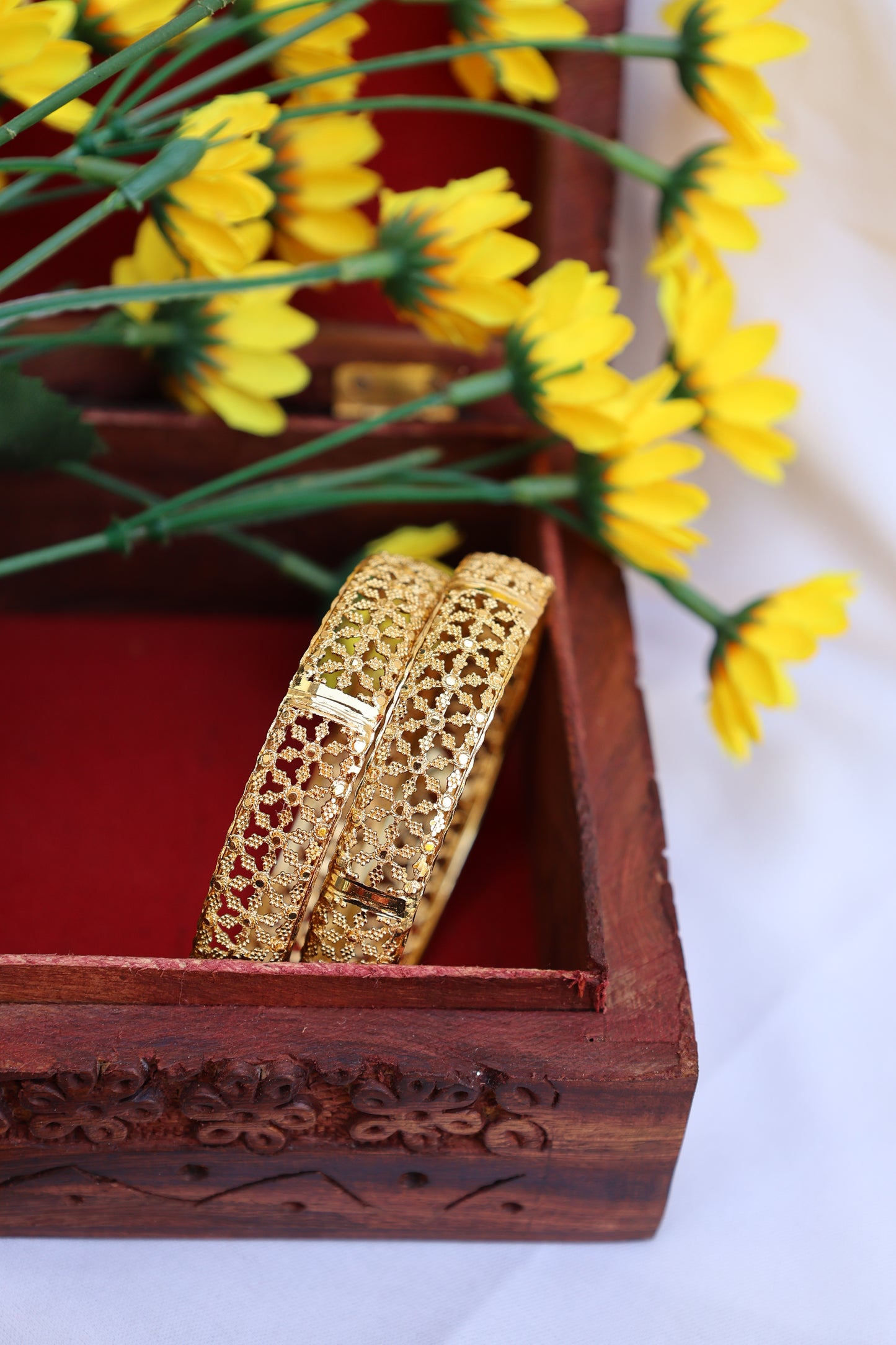 Ornate Bangle Set