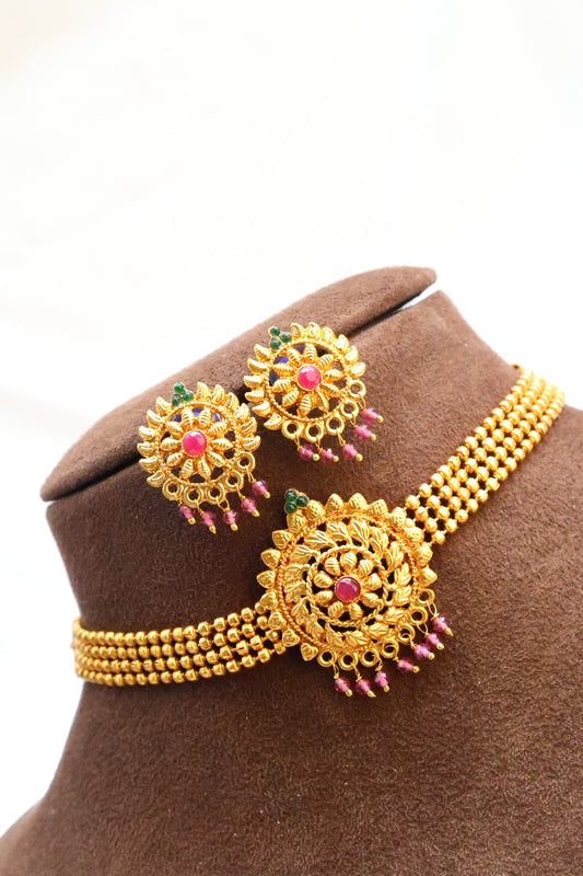 Gold-Toned Choker Set