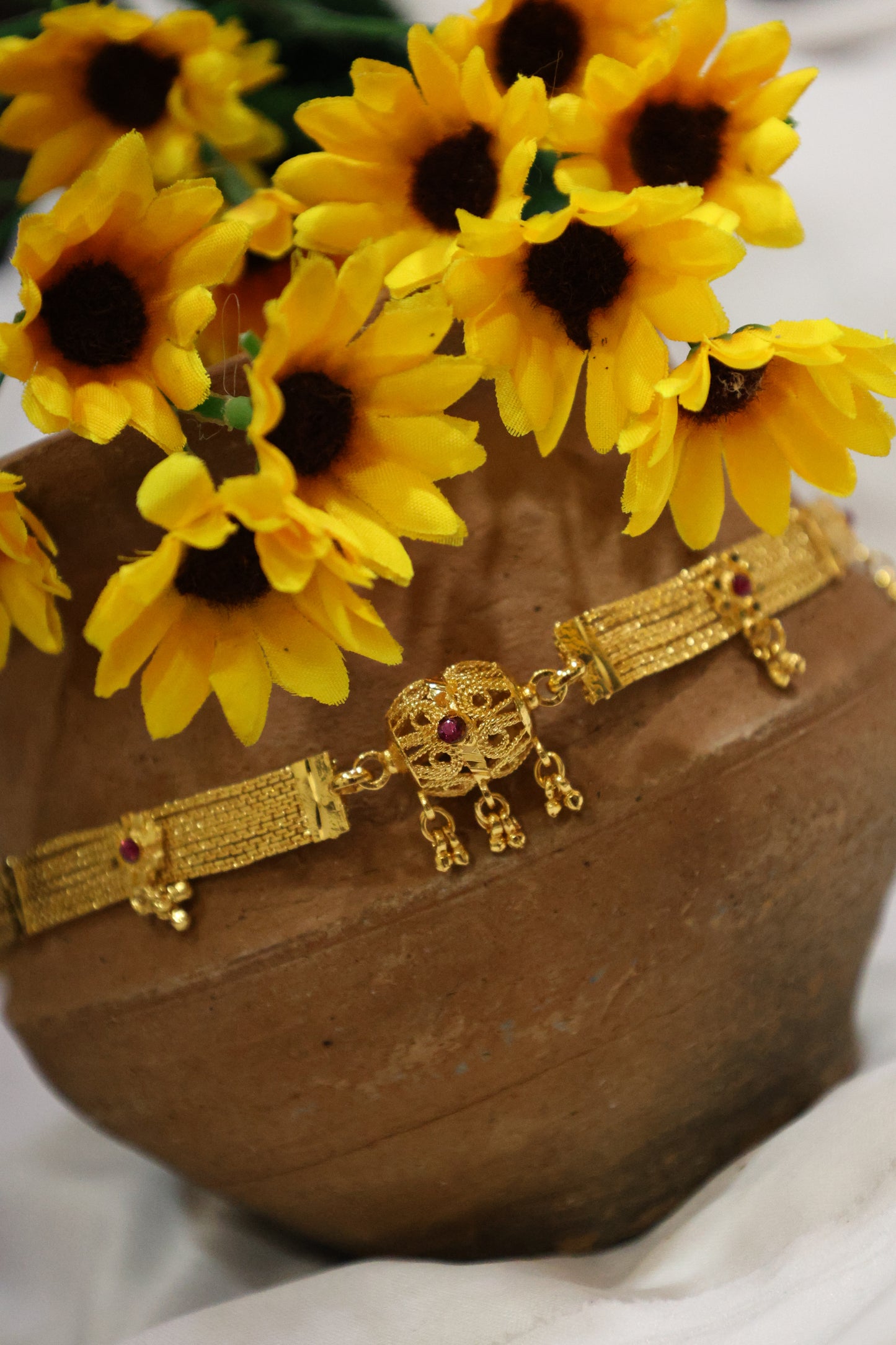 Gold-Toned Choker with Red Stones