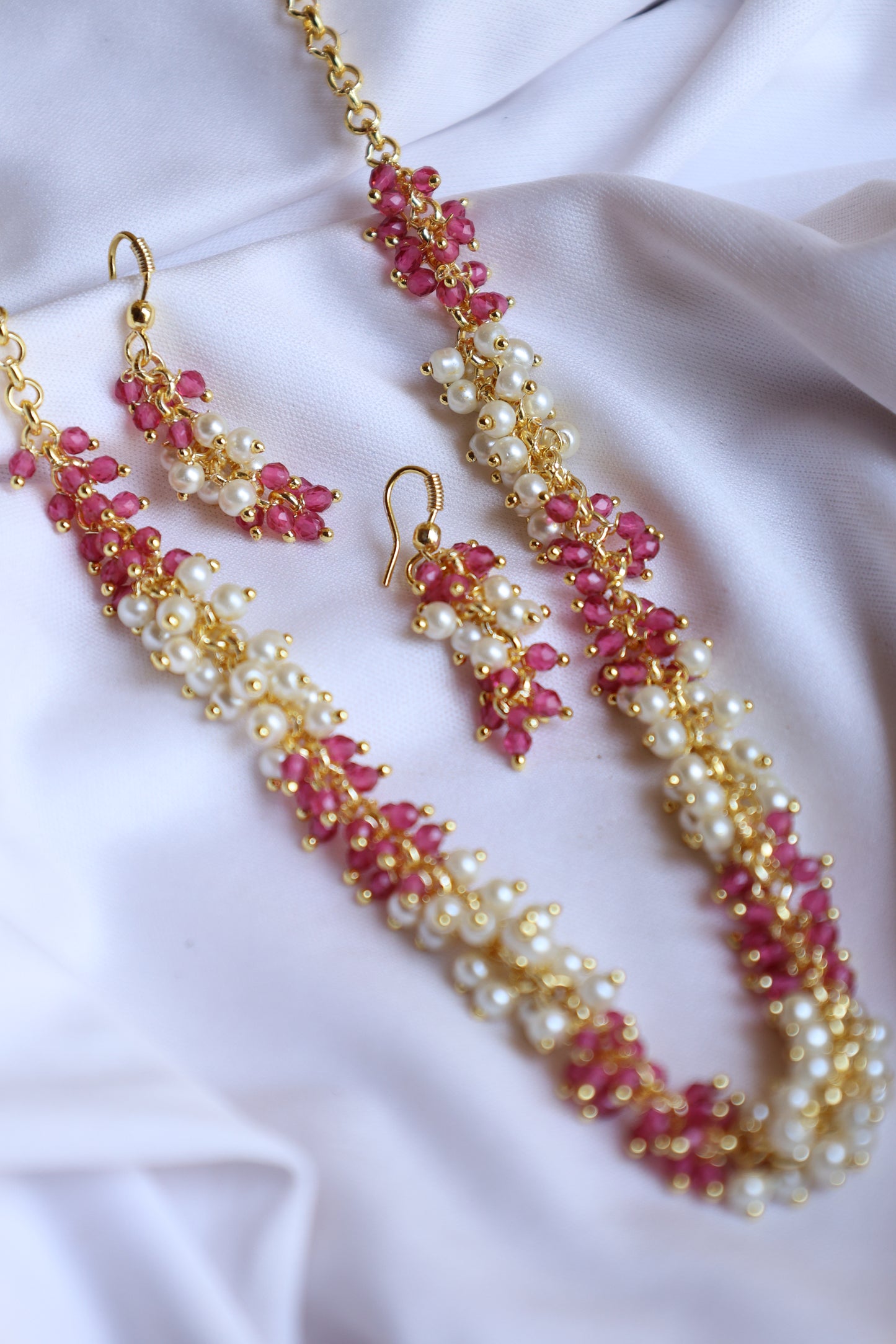 Pearl and Pink Stone Necklace Set