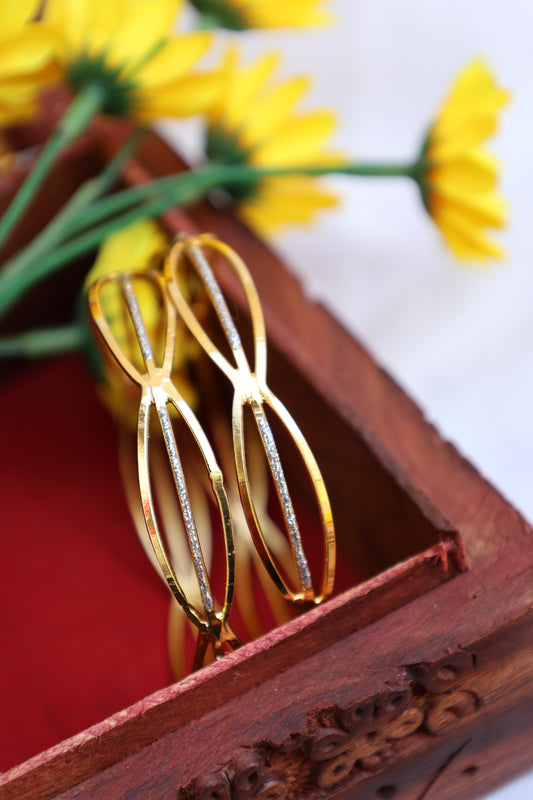 Elegant Bangle Set